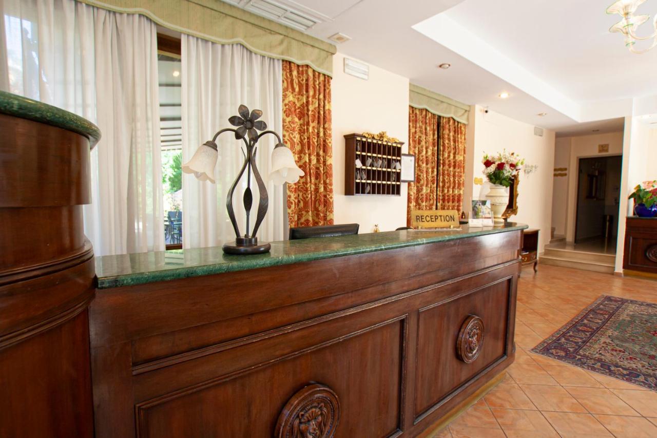 Hotel Villa Edera Venedik-Lido Dış mekan fotoğraf