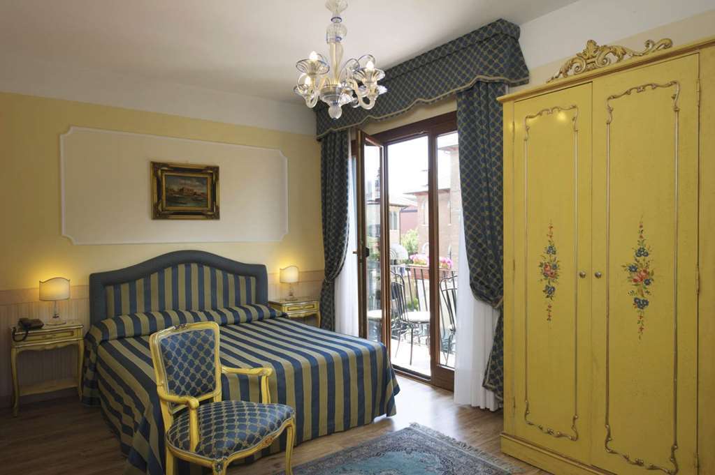 Hotel Villa Edera Venedik-Lido Oda fotoğraf